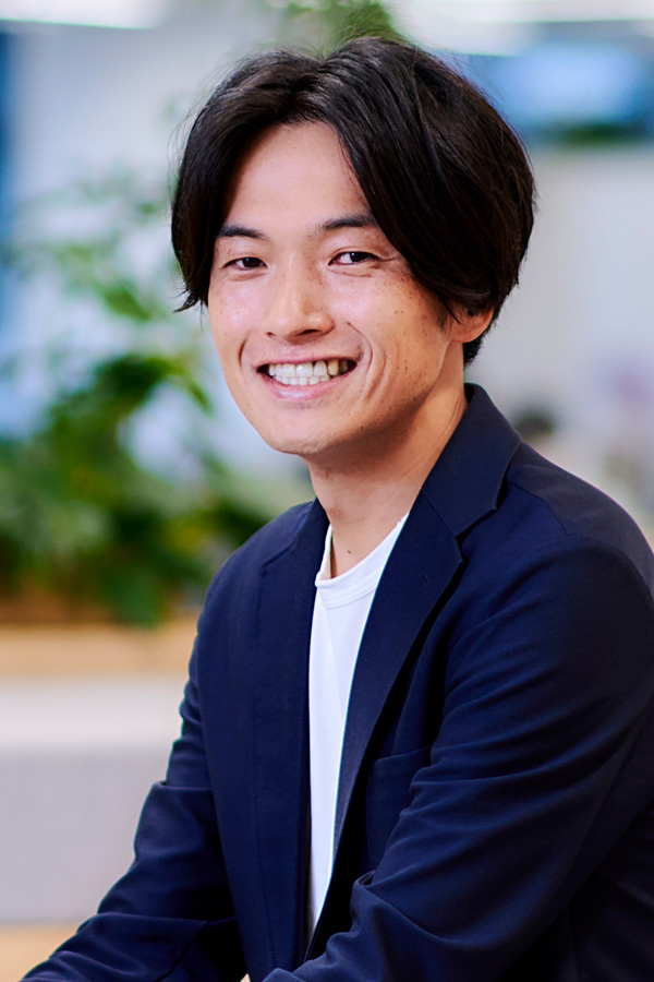 山野 智久