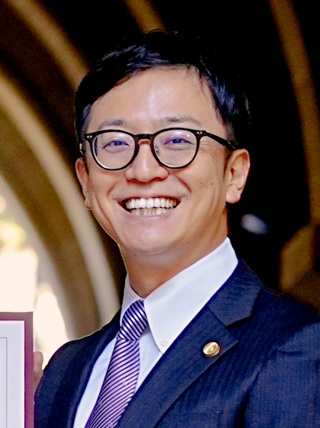 渡部 友一郎