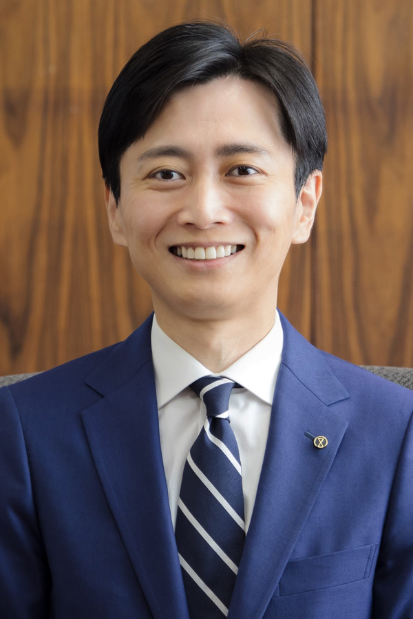清山 知憲