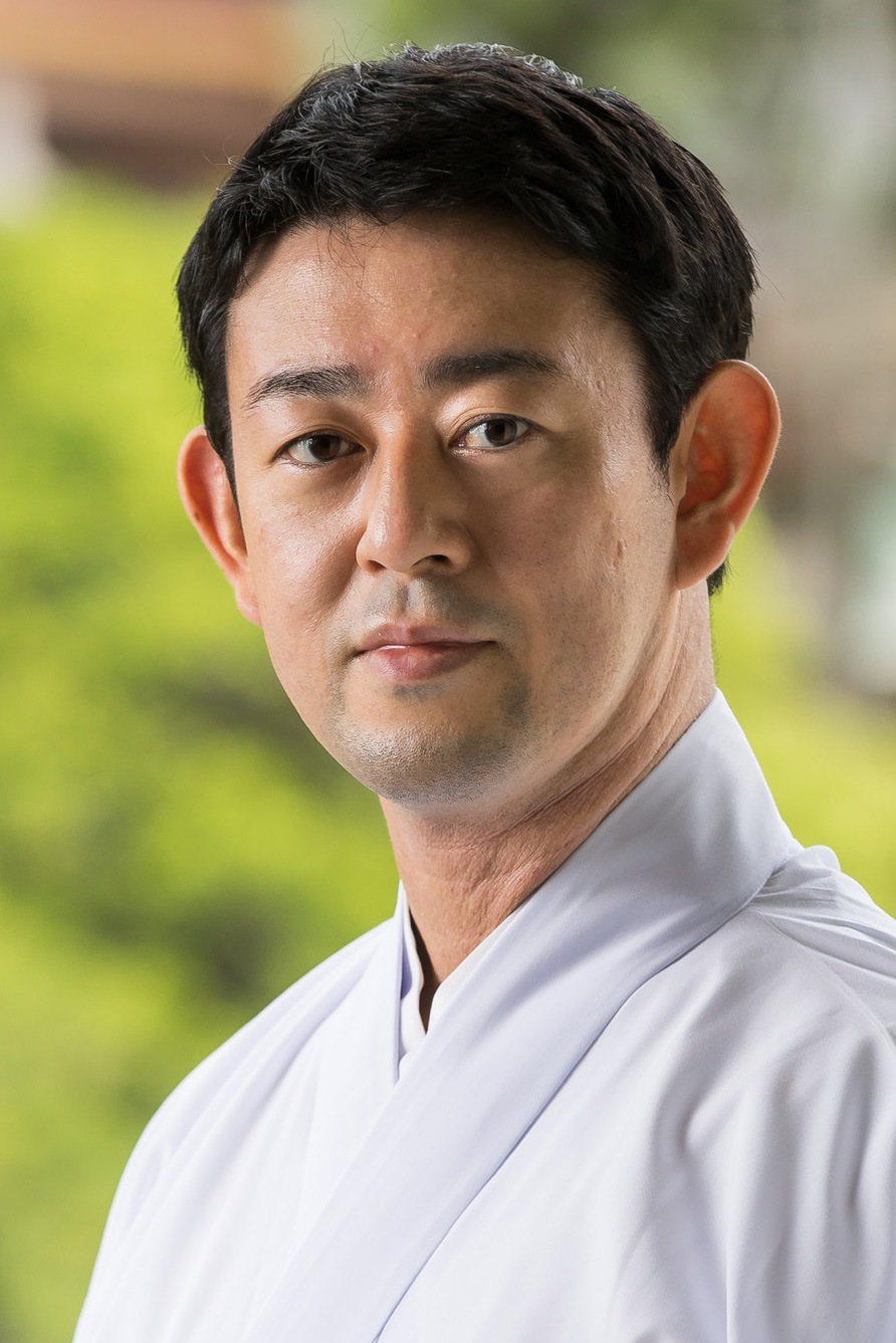 西高辻 信宏