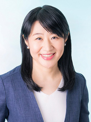 越 直美