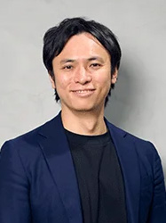 山本 覚