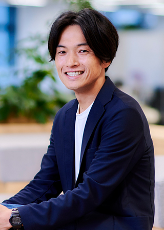 山野 智久 氏