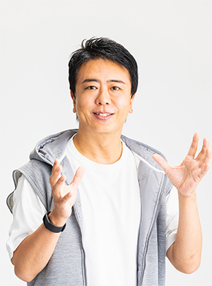髙島 宗一郎 氏