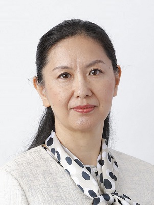栗原 美津枝 氏