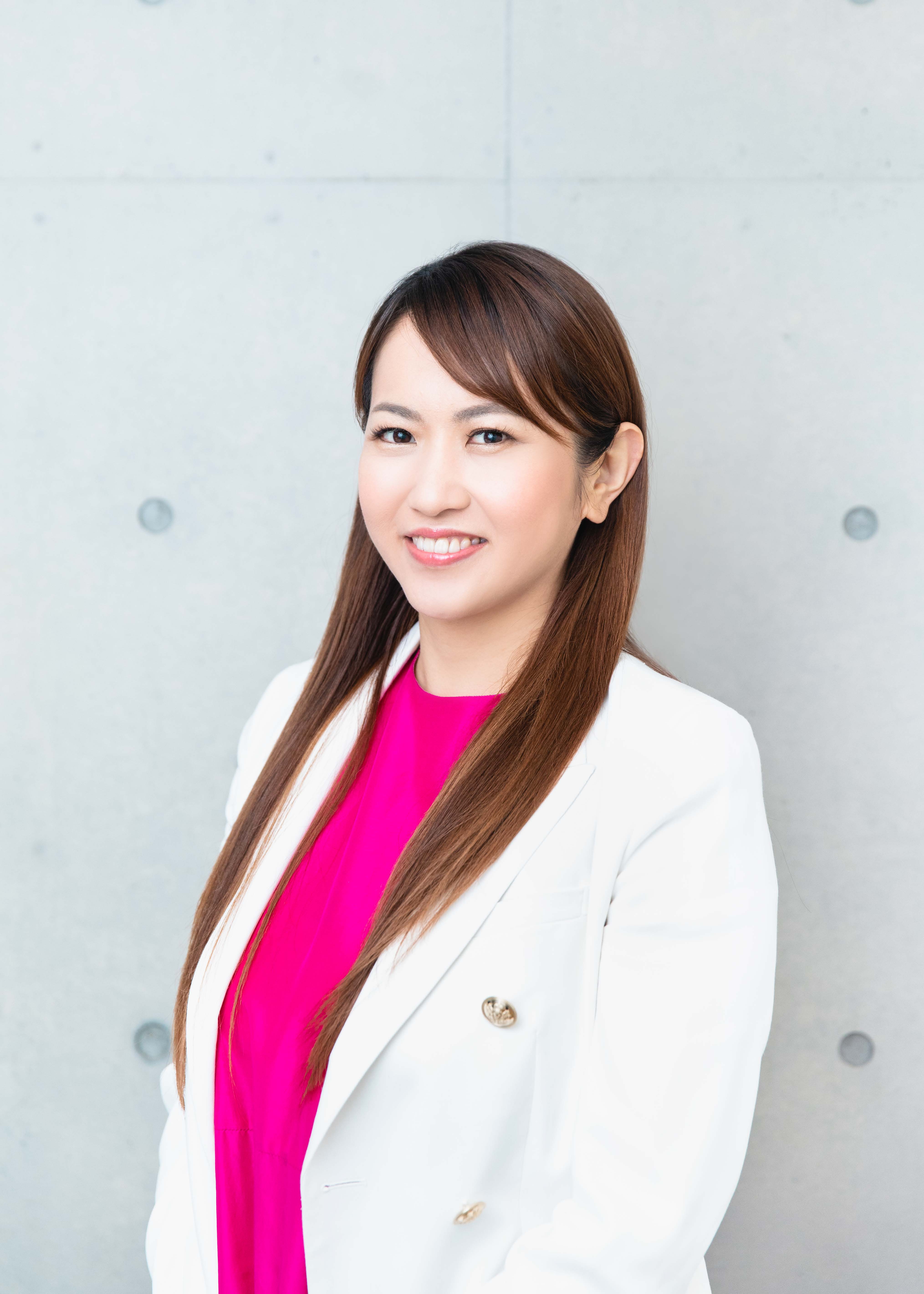 三輪 記子 氏