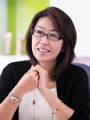 島田 由香 氏