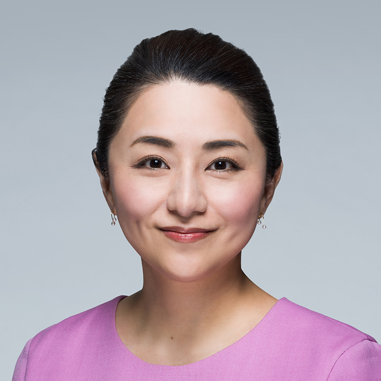 瀬名波 文野 氏