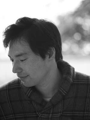 鈴木 健 氏