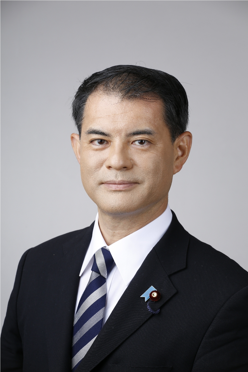 柴山 昌彦 氏