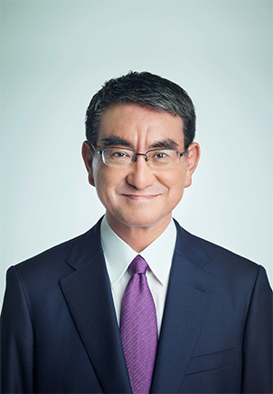河野 太郎 氏