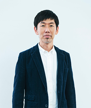 中川 政七 氏