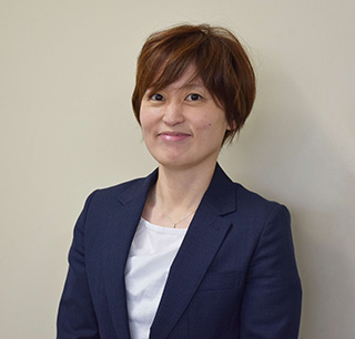 内藤 佐和子 氏